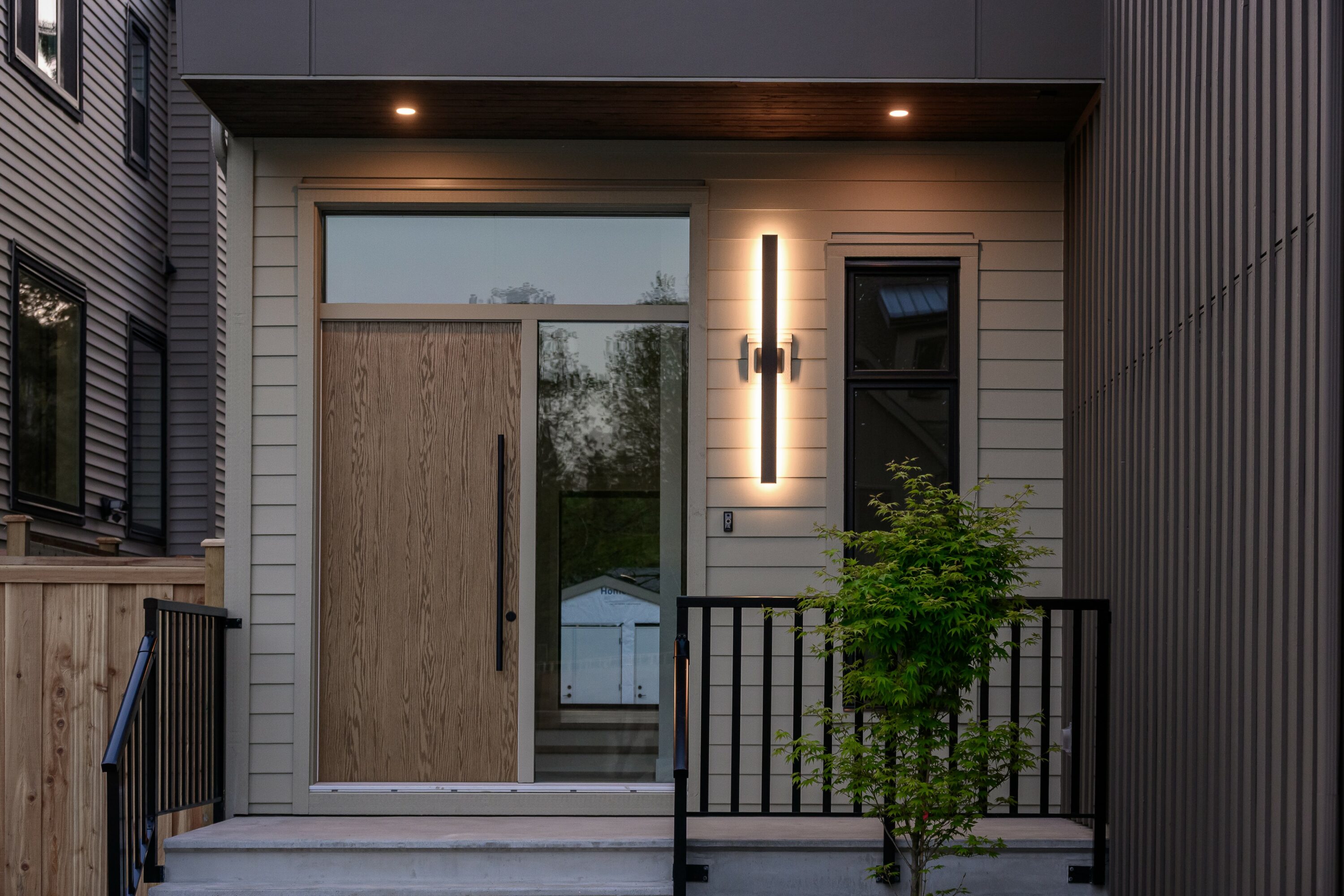 West Coast Dream Homes | Maple Ridge Lighting Project | Exterior Lights | Outdoor lights